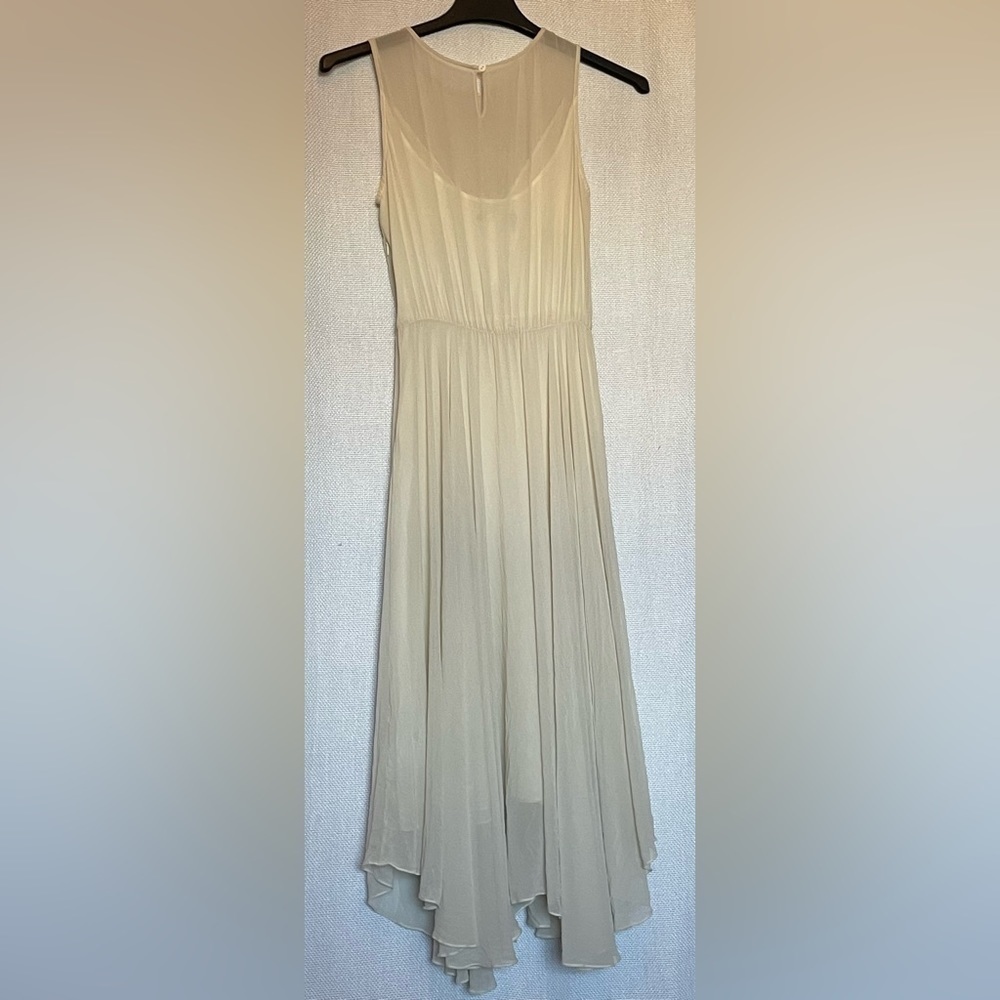 Obakki 100% silk gown